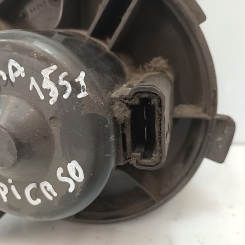 Silniczek wentylatora nagrzewnicy (ogrzewacza wnętrza) 6424501 PEUGEOT