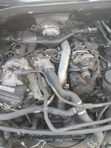 Silnik w komplecie 642940 MERCEDES