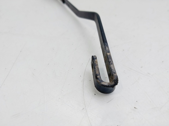 Ramię wycieraczki szyby przedniej Citroen Berlingo MF