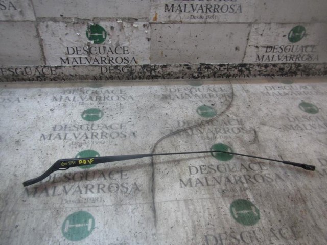 Ramię wycieraczki szyby przedniej 6429AN PEUGEOT