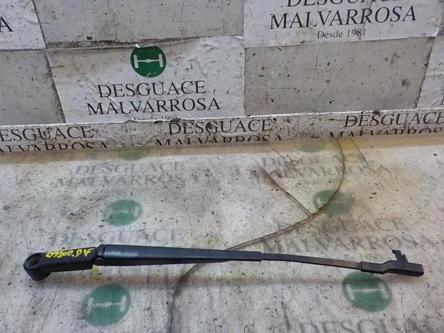 Ramię wycieraczki szyby przedniej 6429CC PEUGEOT