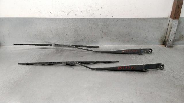 Ramię wycieraczki szyby przedniej do Peugeot 406 8B