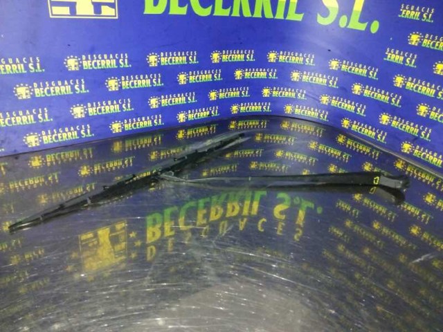 Ramię wycieraczki szyby przedniej Citroen Xsara N68