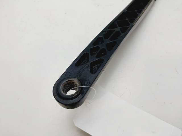 Ramię wycieraczki szyby przedniej Peugeot 607 9D, 9U