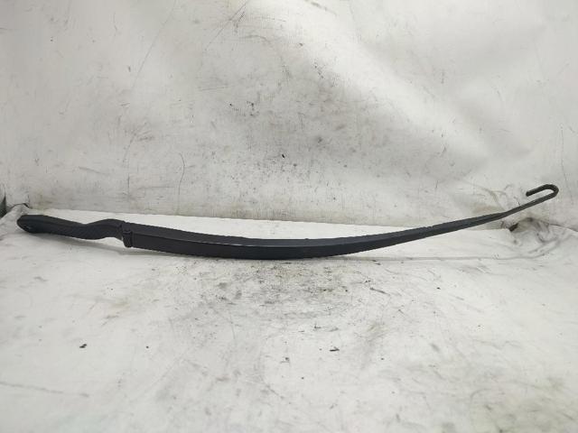 Ramię wycieraczki szyby przedniej Peugeot 807 E