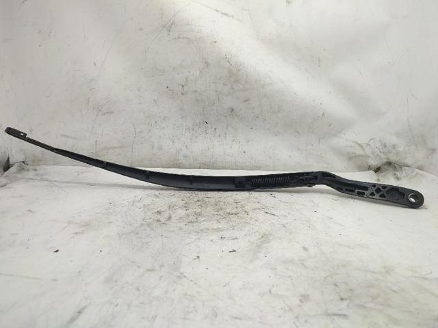 Ramię wycieraczki szyby przedniej Peugeot 807 E