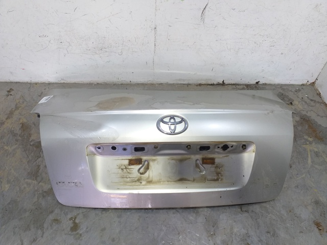 Kupić Drzwi tylne (bagażnika 3/5) Toyota Avensis  T25 w dobrej cenie