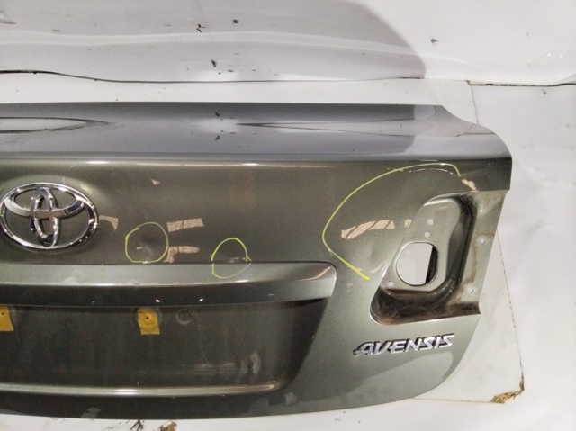 Kupić  Avensis  T27