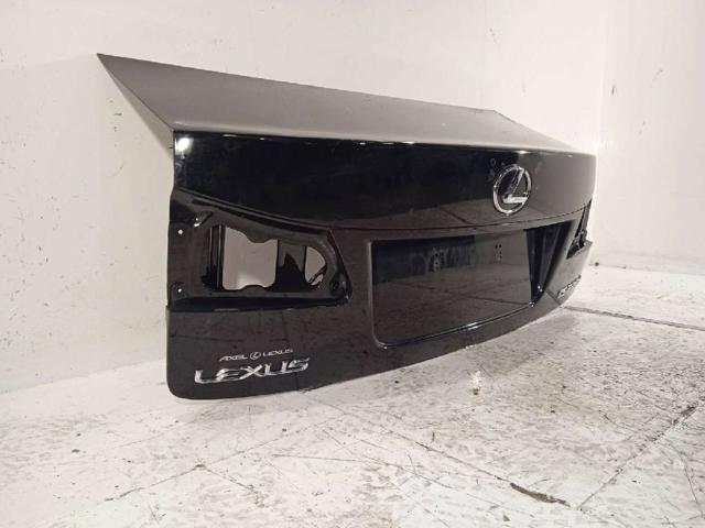Klapa bagażnika Lexus IS E2