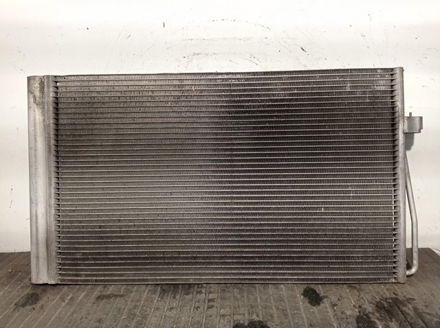 64509122827 BMW
