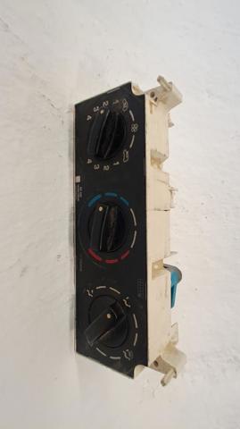  do Peugeot Partner I (5F)