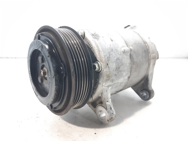 Sprężarka klimatyzacji 64526826879 BMW