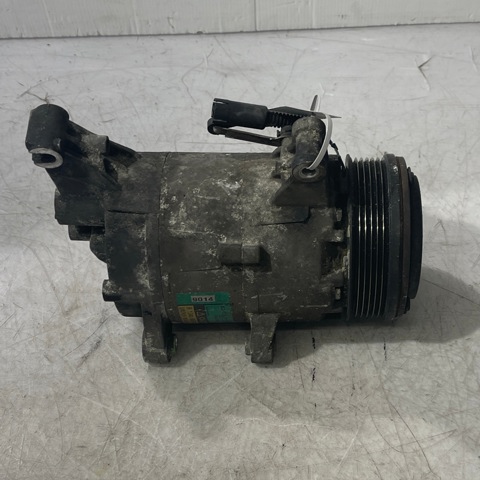 64526918122 BMW