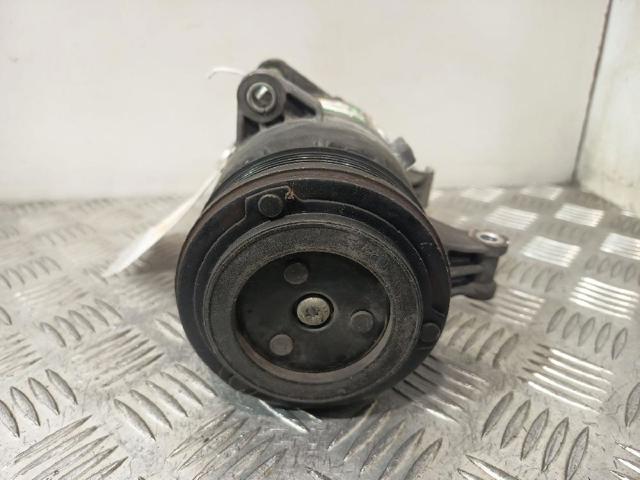 64526918122 BMW