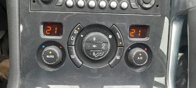  Peugeot 3008  (2009-2016)