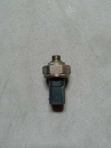 Czujnik ciśnienia bezwzględnego klimatyzacji 64538370623 BMW
