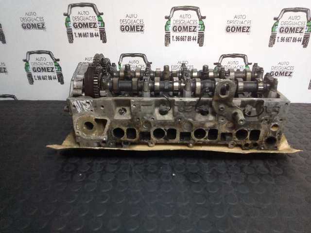 Głowica cylindrów 6460101420 MERCEDES