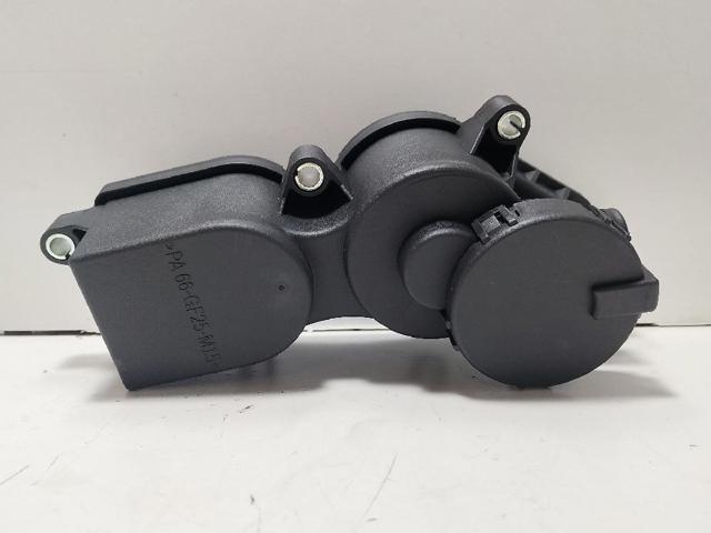 Separator oleju układu wentylacji kadłuda (bloku silnika)  6460101562 MERCEDES