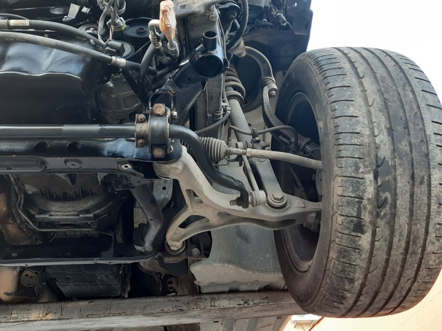 Pompa wspomagania hydraulicznego kierownicy 64663101 MERCEDES