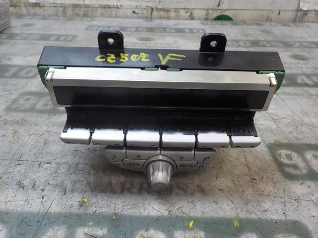Radioodtwarzacz (radio AM/FM) 65123455681 BMW