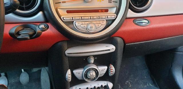 Radioodtwarzacz (radio AM/FM) MINI Cooper R56