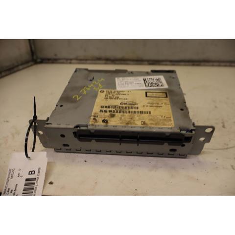 Radioodtwarzacz (radio AM/FM) do BMW 3 F30, F80