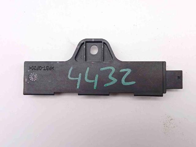 65209220832 BMW