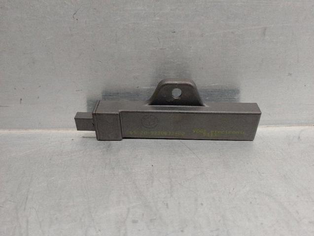 6520922083202 BMW