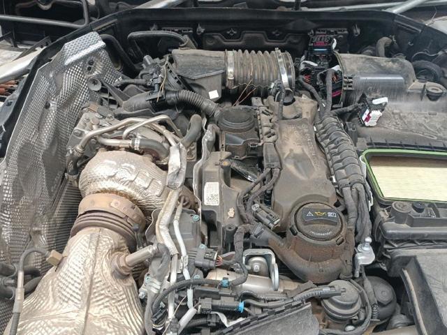 Silnik w komplecie 654920 MERCEDES