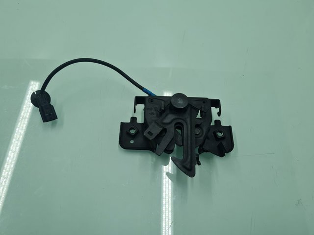Zamek maski 656012164R RENAULT