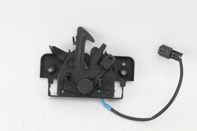 Zamek maski 656012164R RENAULT