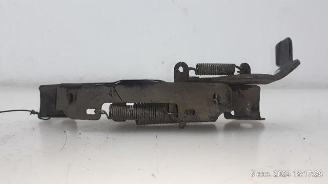 Zamek maski Nissan Qashqai 1 J10