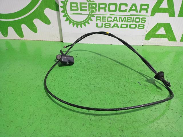 Linka otwierania maski Nissan Vanette C23