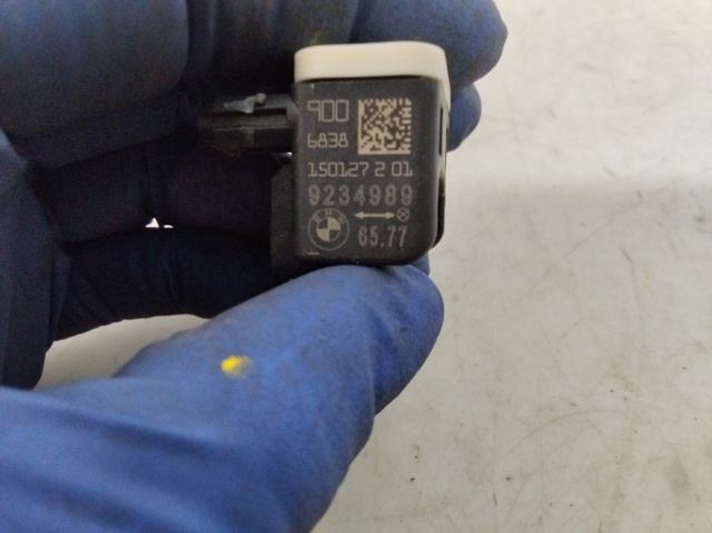 Czujnik AIRBAG przedni 65779234989 BMW