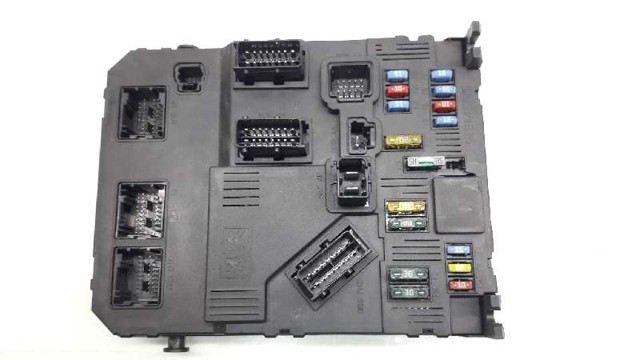 Blok komfortu Peugeot 407 6E