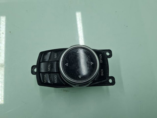 Blok sterowania multimedialny 65829350723 BMW