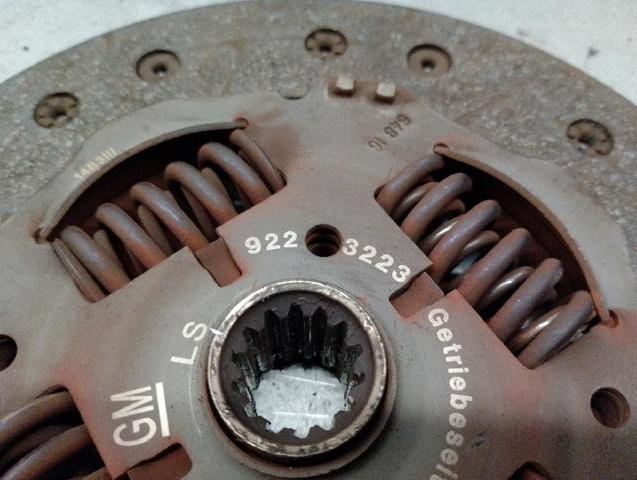 Zestaw sprzęgła (3 części) 6606036 OPEL