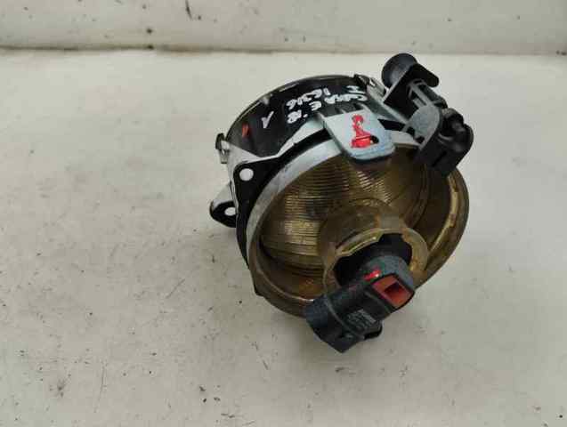 Lampa przeciwmgielna prawa 662588537 OPEL
