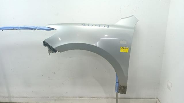 Błotnik przedni lewy 663102B270 HYUNDAI