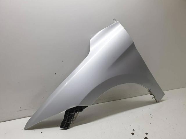 Błotnik przedni lewy Hyundai Elantra 6 AD