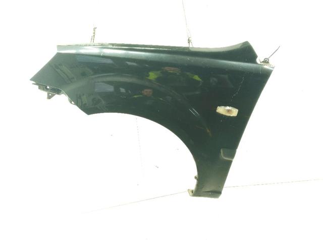 Błotnik przedni lewy KIA Rio 2 JB