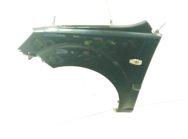 Błotnik przedni lewy KIA Rio 2 JB