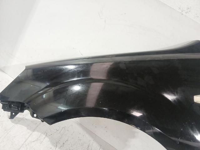 Błotnik przedni lewy KIA Rio 2 JB