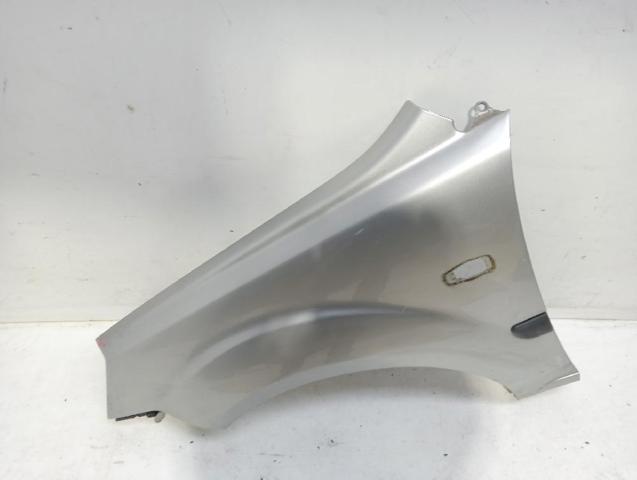 Błotnik przedni lewy KIA Rio 2 JB