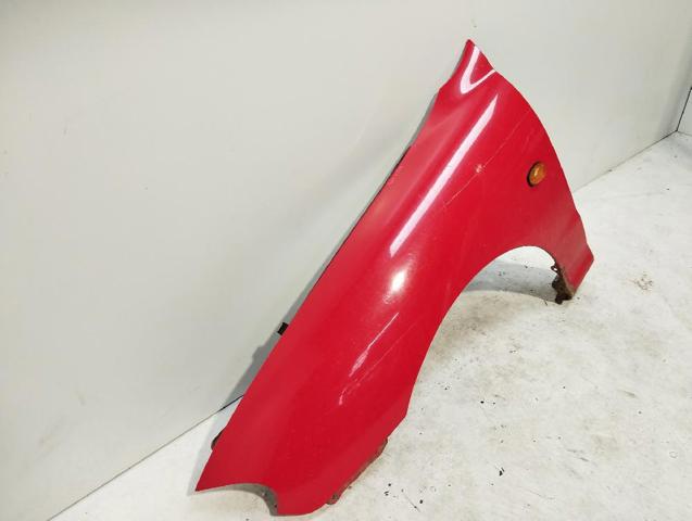 Błotnik przedni lewy Hyundai Lantra 2