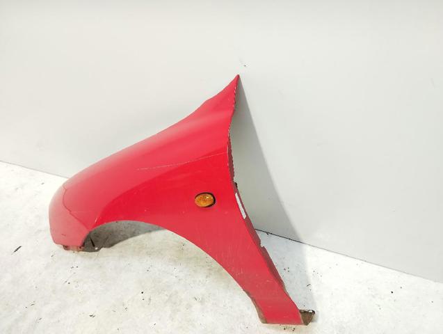 Błotnik przedni lewy Hyundai Lantra 2