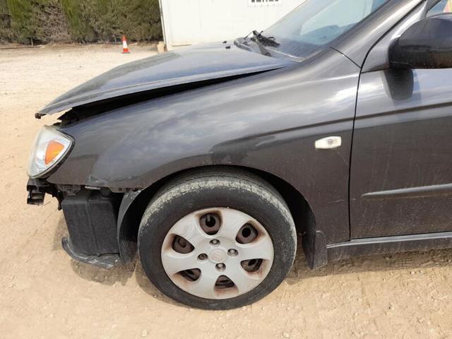 Błotnik przedni lewy KIA Cerato 2 TD