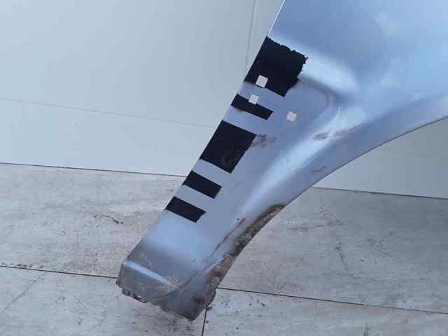 Błotnik przedni lewy Hyundai Trajet FO