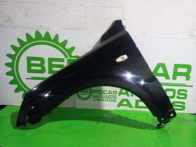 Błotnik przedni lewy 663113E141 HYUNDAI