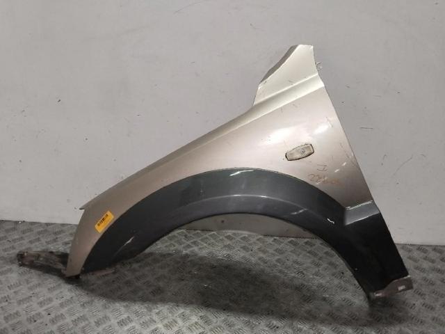 Błotnik przedni lewy 663113E141 HYUNDAI